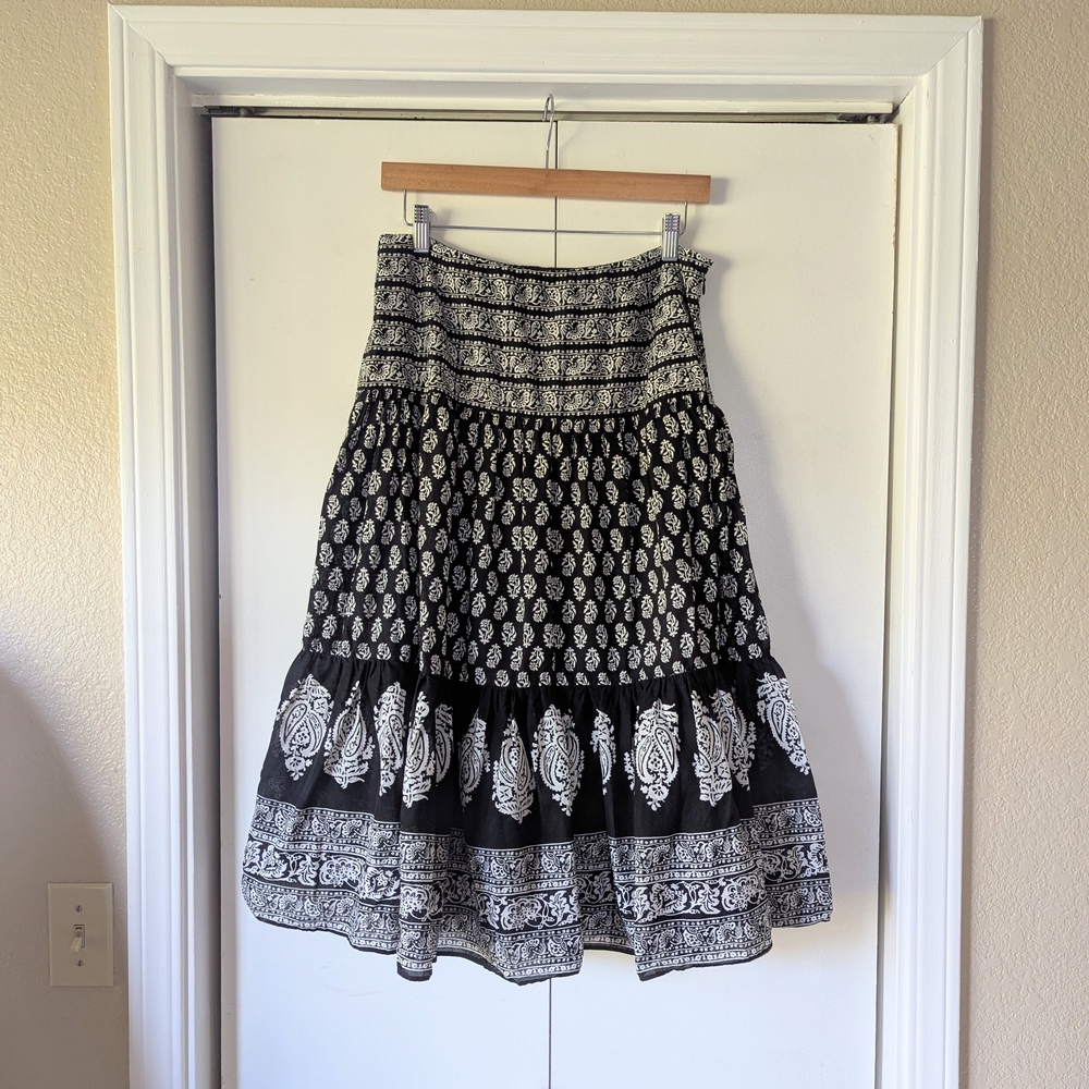 Chaps Black and White Paisley Tiered Midi Skirt